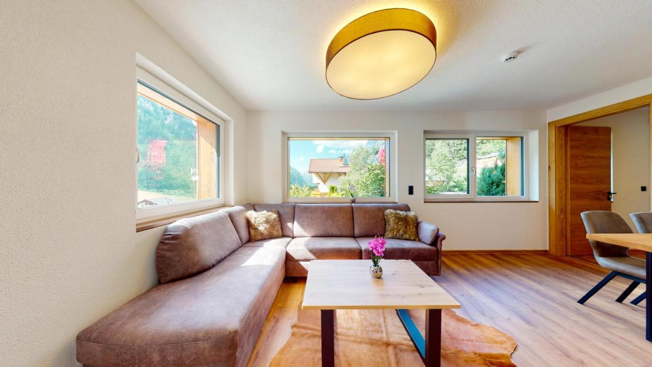 Pitzplus Appartements ザンクト・レオンハルト・イム・ピッツタール エクステリア 写真