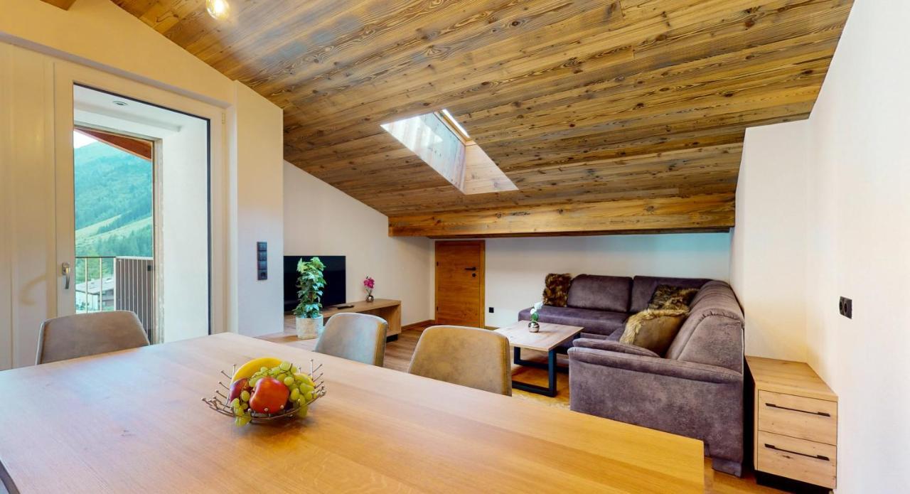 Pitzplus Appartements ザンクト・レオンハルト・イム・ピッツタール エクステリア 写真