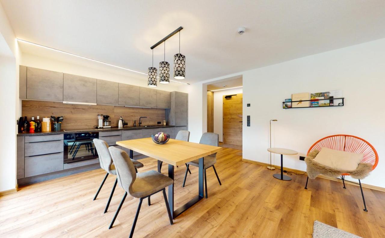 Pitzplus Appartements ザンクト・レオンハルト・イム・ピッツタール エクステリア 写真